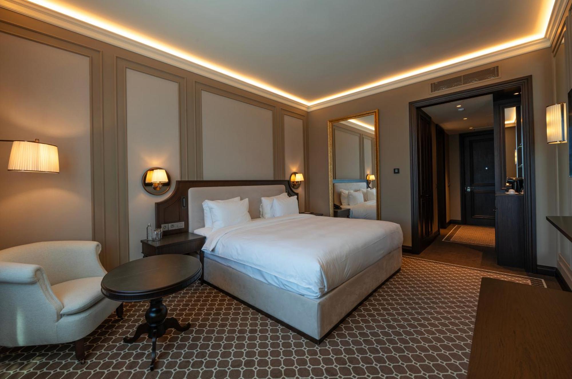 Goldeneye Hotel & Casino Svilengrad Exterior foto A bedroom at the hotel