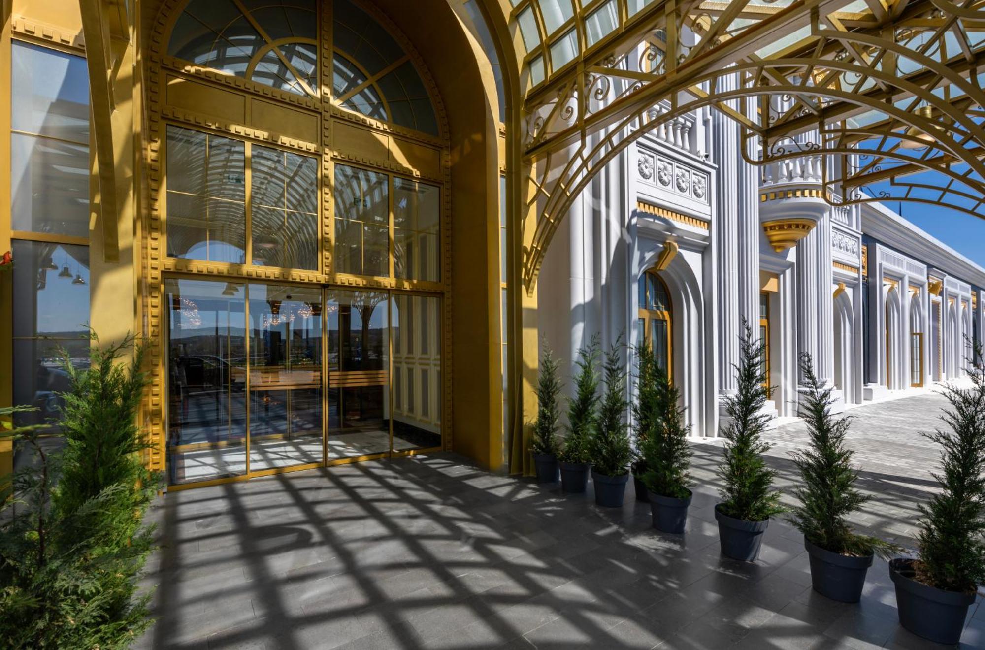 Goldeneye Hotel & Casino Svilengrad Exterior foto Entrance