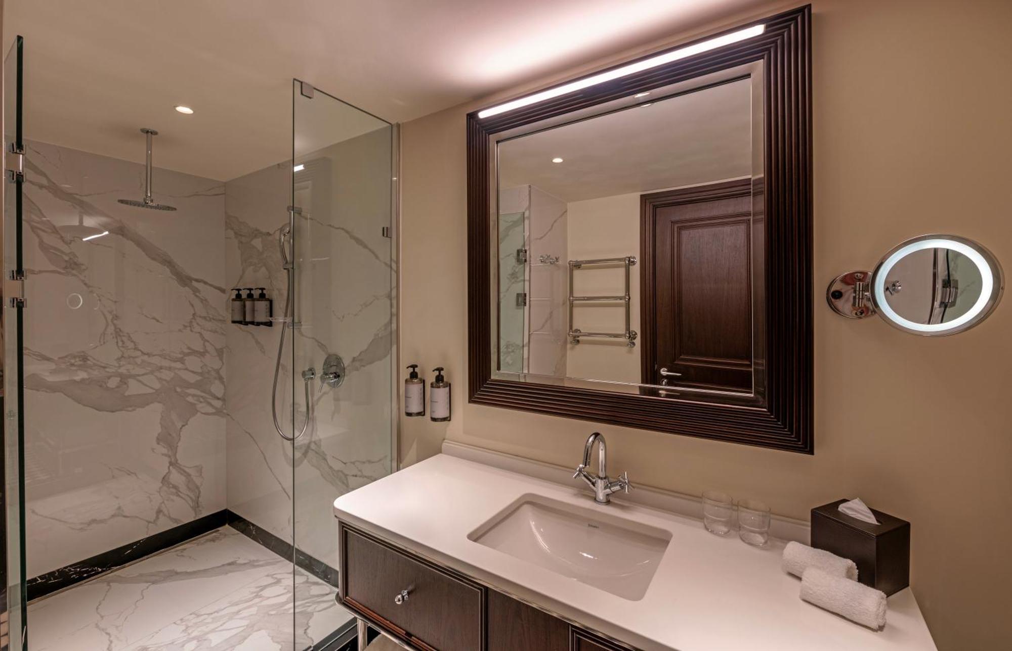 Goldeneye Hotel & Casino Svilengrad Exterior foto Bathroom